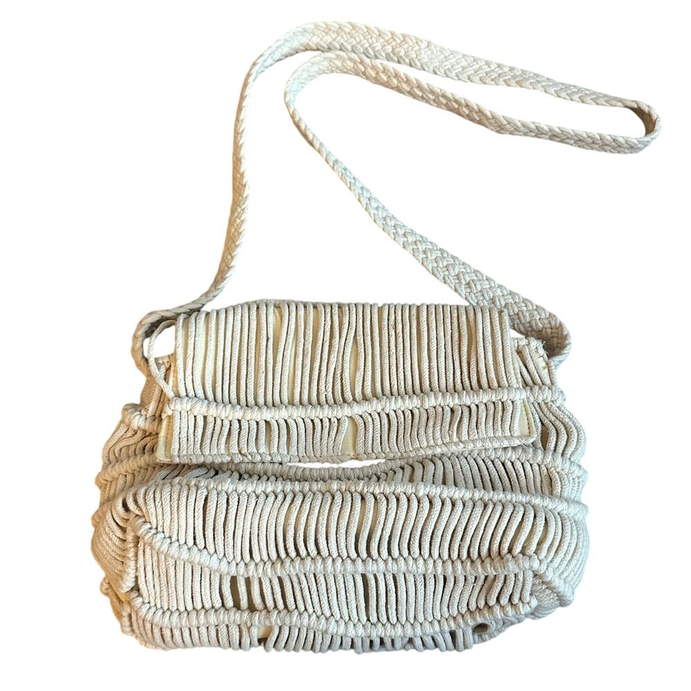 Universal Thread Cream, Braided, Purse
